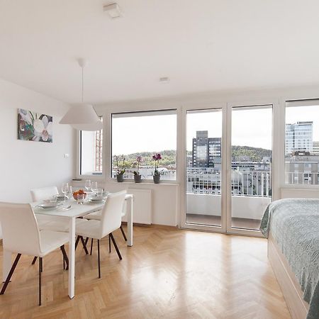 Charming Terrace Apartments Ana And Maria Tour As ลูบลิยานา ภายนอก รูปภาพ